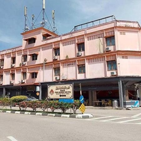 스팟 온 89994 Rz 골드 호텔 Kuala Kerai 외부 사진